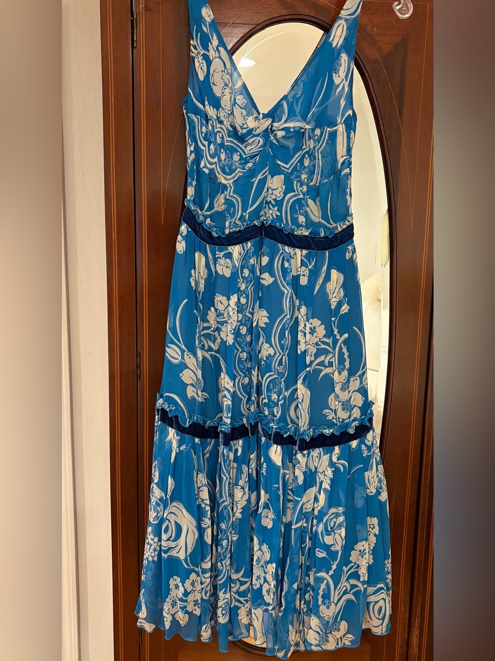 Tracy Reese Silk Vintage Early 2000’s dress trimmed with velvet.